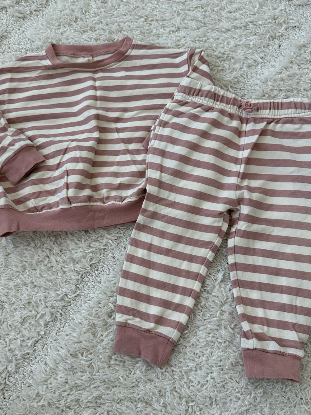 Quincy Mae Relaxed Crew Sweatshirt & Pants Set